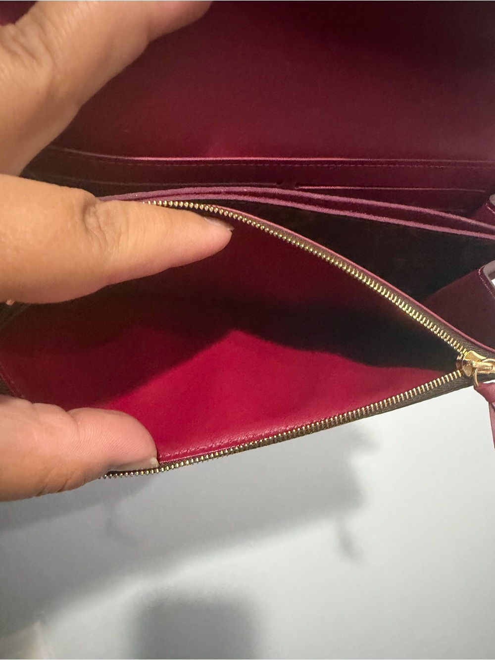 Louis Vuitton Monogram Continental Wallet with Pink Floral Button - Picture 8 of 9